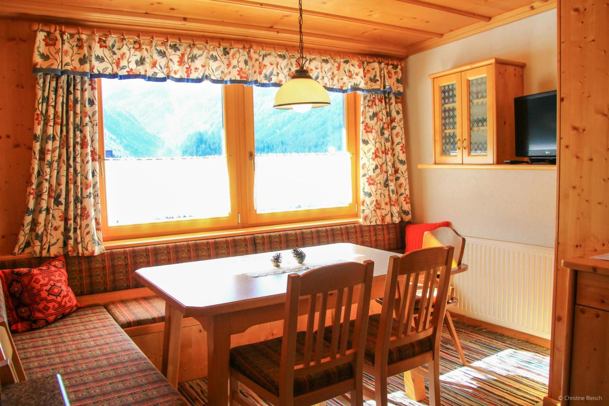 Apartament Bleisch *